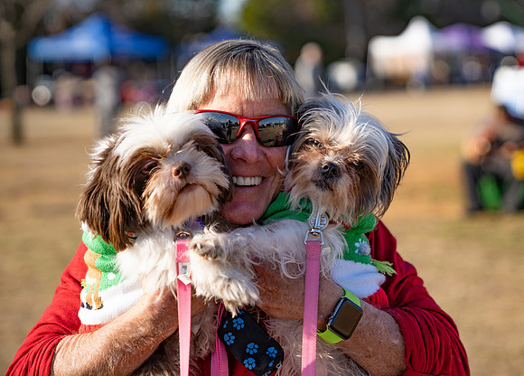 01286Bedford Tree-Pet 12-7-19