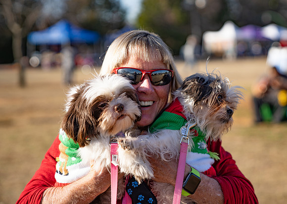 01287Bedford Tree-Pet 12-7-19